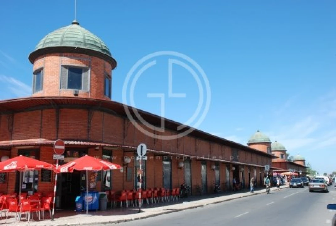Terreno para Venda em Quelfes Foto 16