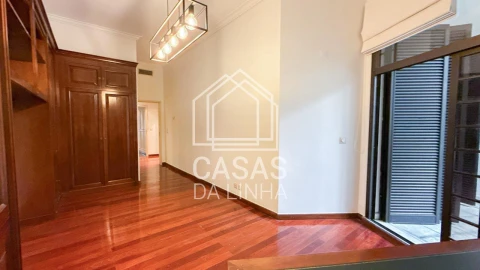 Apartamento T2 para Arrendamento em Santo António