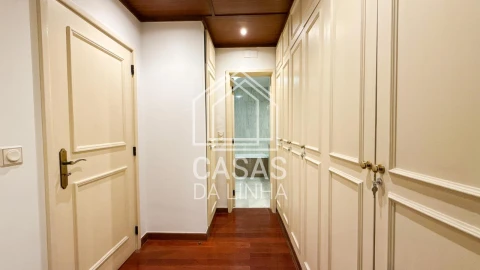 Apartamento T2 para Arrendamento em Santo António