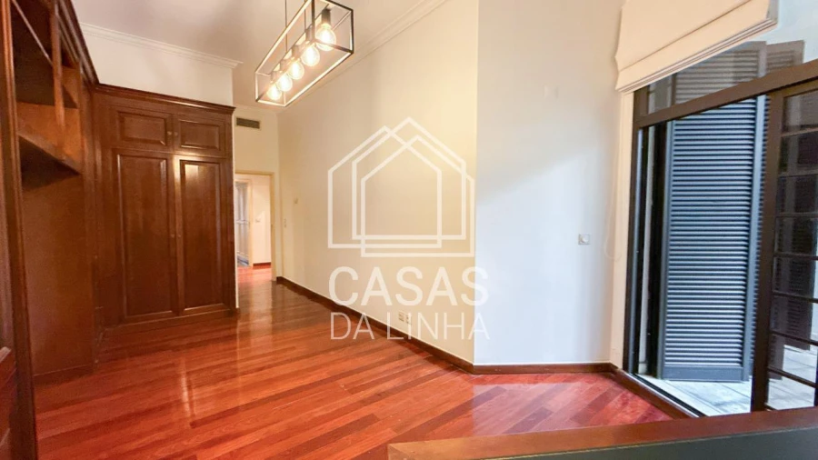 Apartamento T2 para Arrendamento em Santo António Foto 22