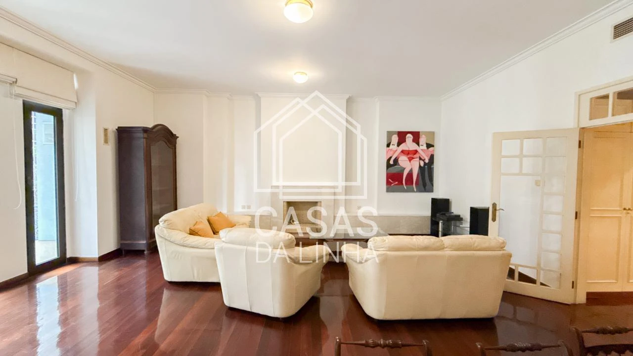 Apartamento T2 para Arrendamento em Santo António Foto 9