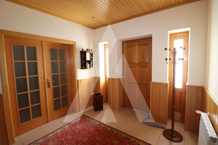 Moradia T4 para Venda em Ranhados Foto 1