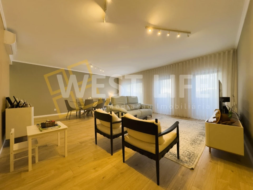 Apartamento T4 para Venda em Malveira e São Miguel de Alcainça Foto 1