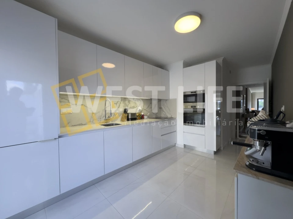 Apartamento T4 para Venda em Malveira e São Miguel de Alcainça Foto 5