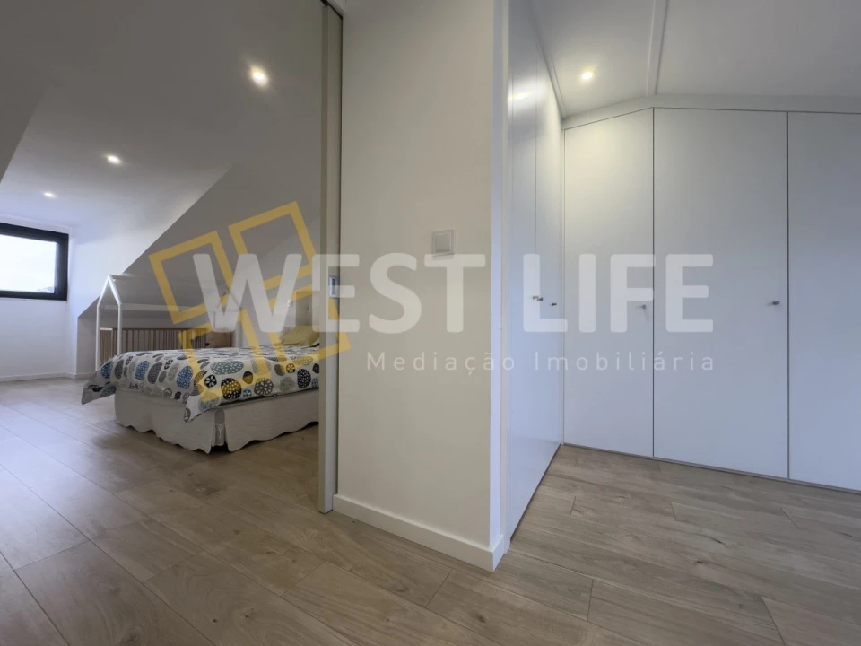 Apartamento T4 para Venda em Malveira e São Miguel de Alcainça Foto 18