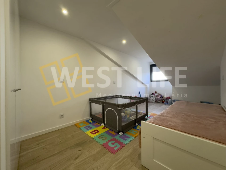 Apartamento T4 para Venda em Malveira e São Miguel de Alcainça Foto 21