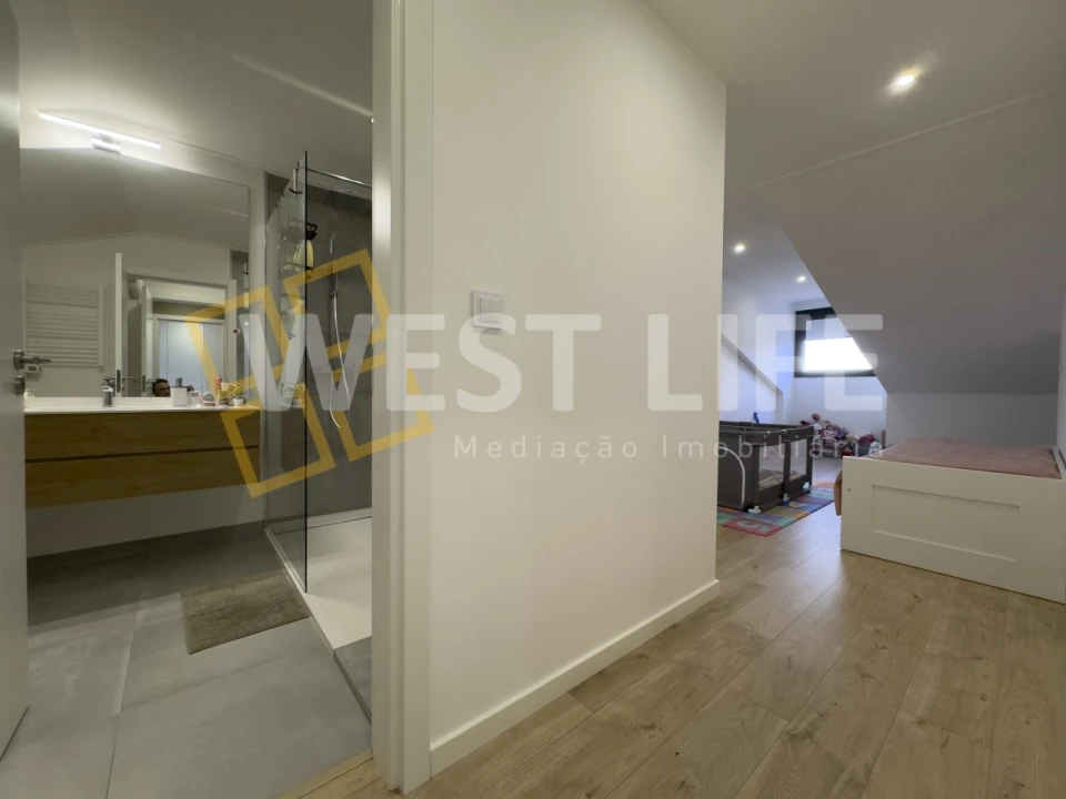 Apartamento T4 para Venda em Malveira e São Miguel de Alcainça Foto 22