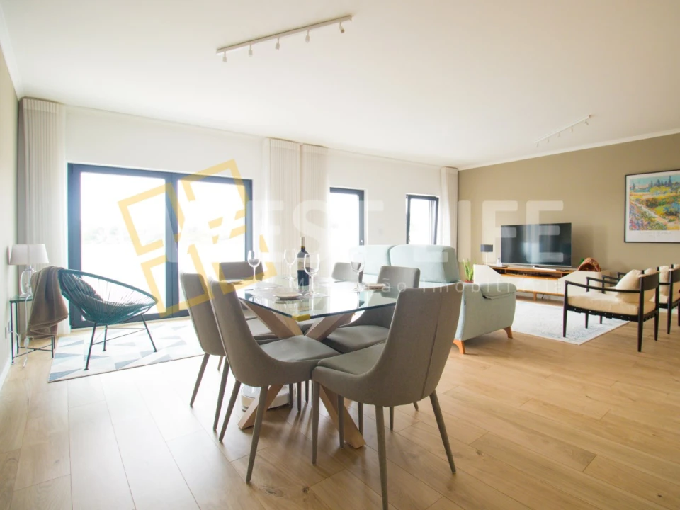 Apartamento T4 para Venda em Malveira e São Miguel de Alcainça Foto 9