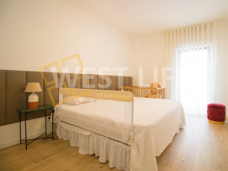 Apartamento T4 para Venda em Malveira e São Miguel de Alcainça Foto 13