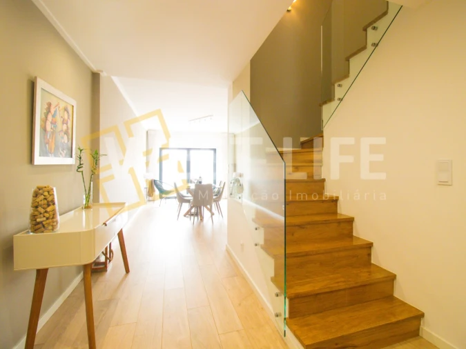 Apartamento T4 para Venda em Malveira e São Miguel de Alcainça Foto 10