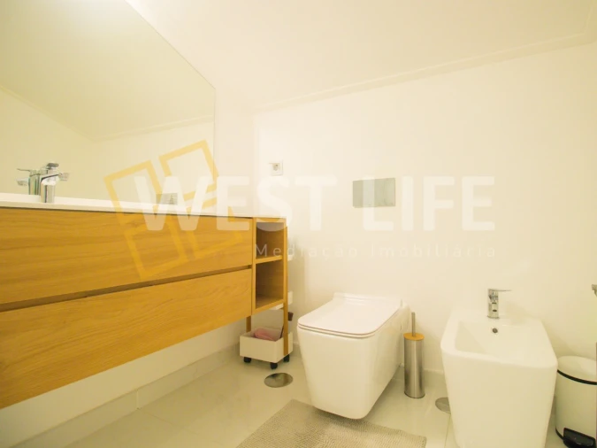 Apartamento T4 para Venda em Malveira e São Miguel de Alcainça Foto 20