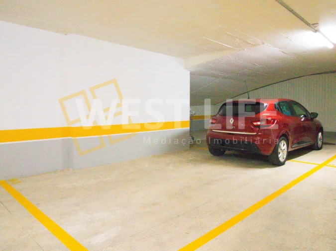 Apartamento T4 para Venda em Malveira e São Miguel de Alcainça Foto 27