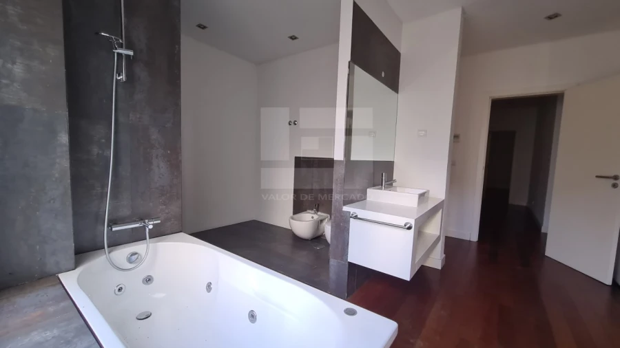 Apartamento T4 para Venda em Avenidas Novas Foto 20