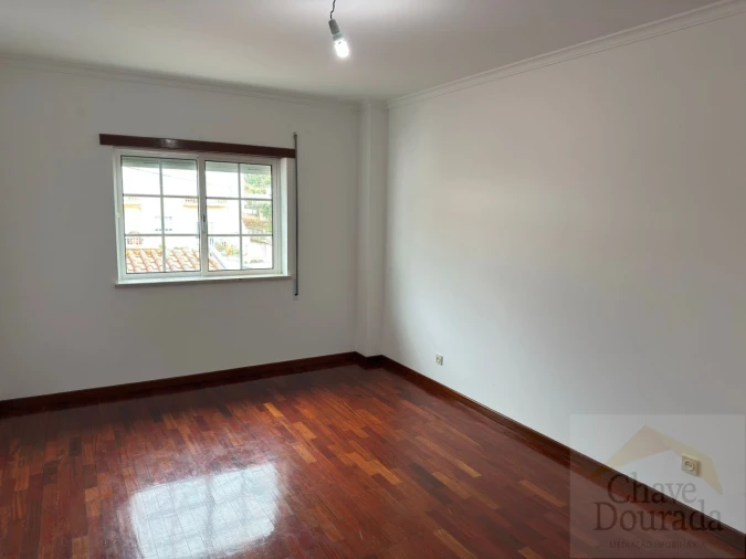 Moradia T3 para Venda em São Miguel de Poiares Foto 19