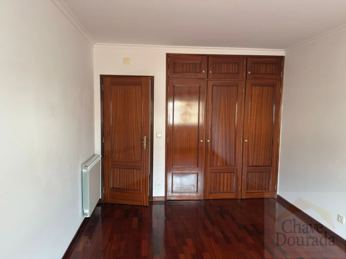 Moradia T3 para Venda em São Miguel de Poiares Foto 20