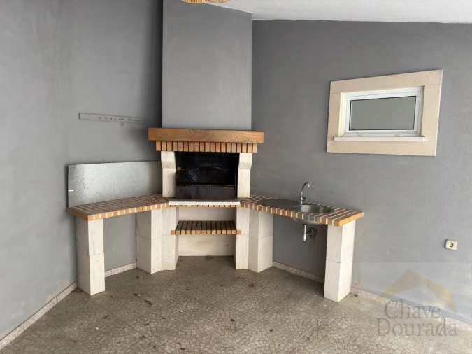 Moradia T3 para Venda em São Miguel de Poiares Foto 26