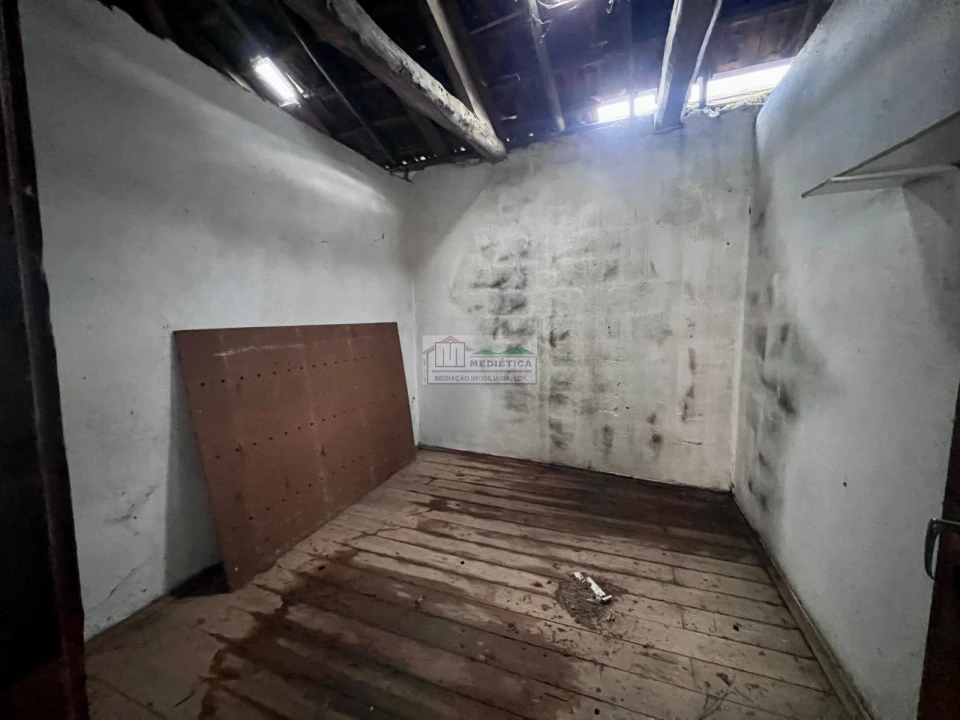 Moradia T3 para Venda em Eucisia, Gouveia e Valverde Foto 12