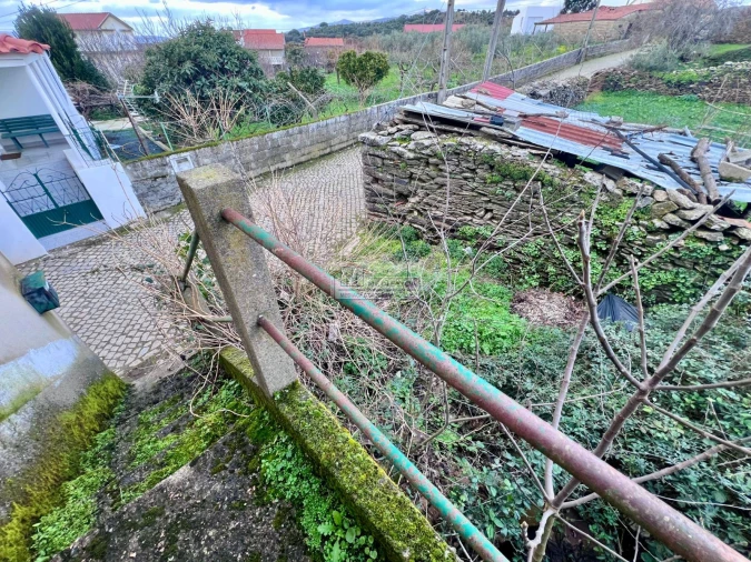 Moradia T3 para Venda em Eucisia, Gouveia e Valverde Foto 4
