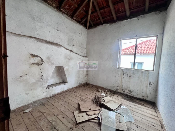 Moradia T3 para Venda em Eucisia, Gouveia e Valverde Foto 13