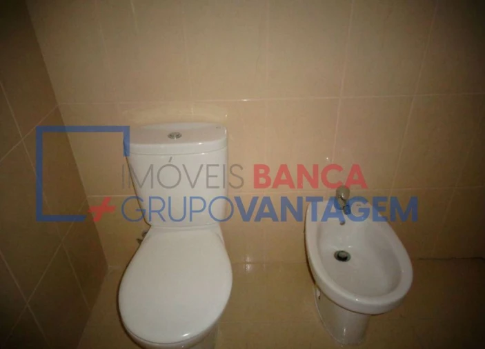 Apartamento T3 para Venda em Fonte Arcada e Oliveira Foto 16