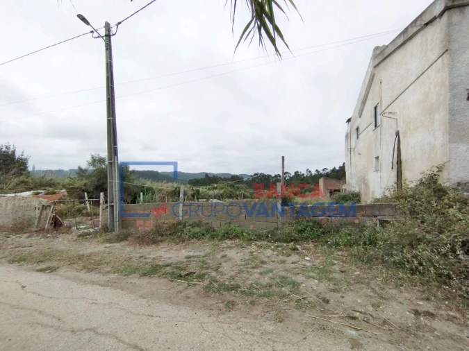 Moradia T2 para Venda em Famalicão Foto 1