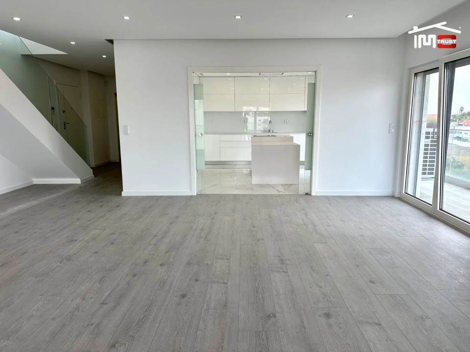 Apartamento T4 para Venda em Montijo e Afonsoeiro Foto 4