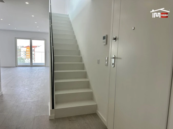 Apartamento T4 para Venda em Montijo e Afonsoeiro Foto 12