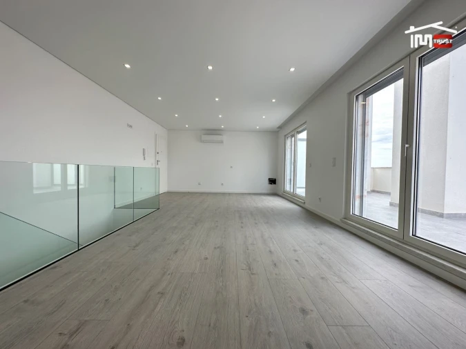 Apartamento T4 para Venda em Montijo e Afonsoeiro Foto 13