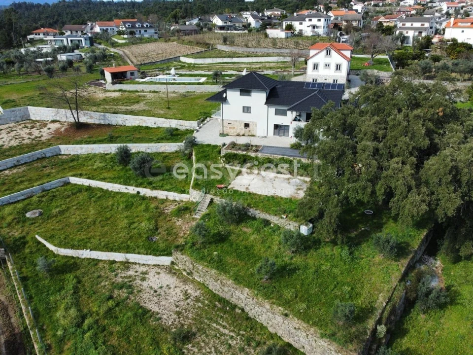 Quinta T4 para Venda em Parada de Gonta Foto 42