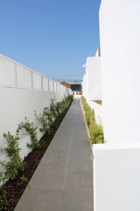 Moradia T4 para Venda em Loures