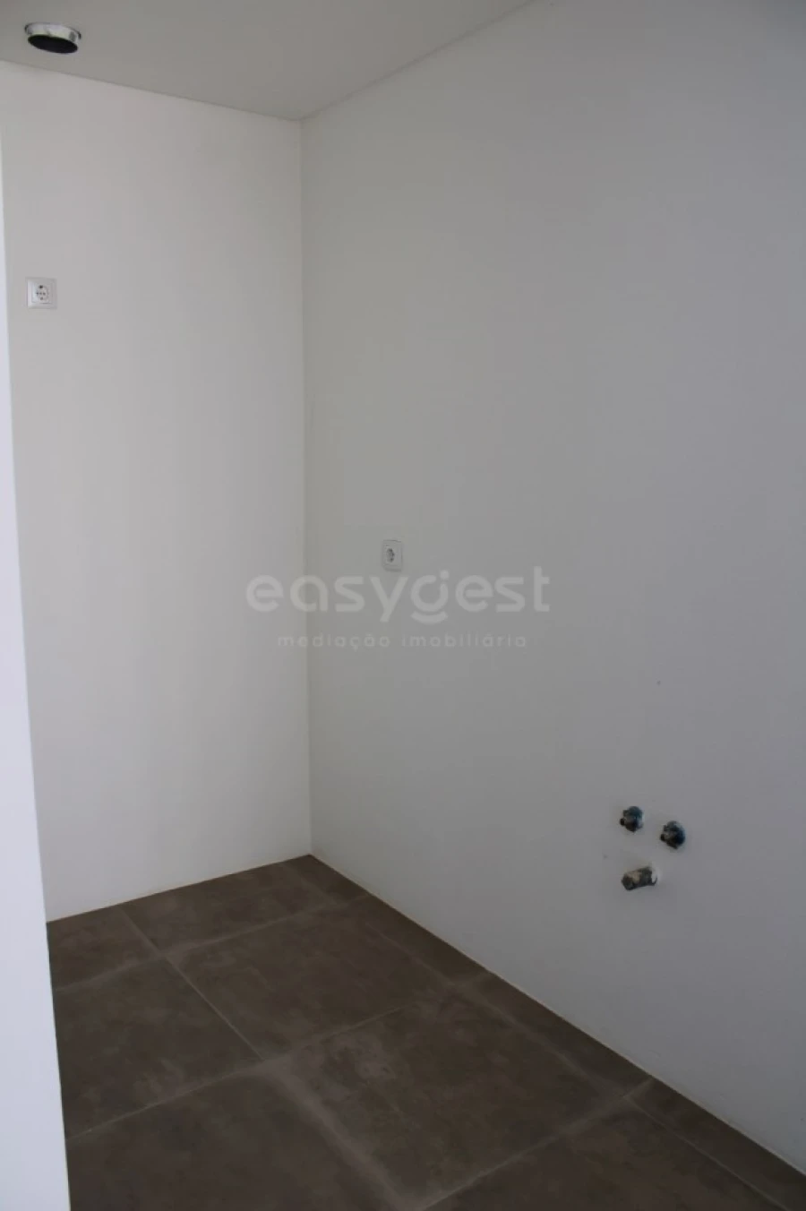 Moradia T4 para Venda em Loures Foto 38