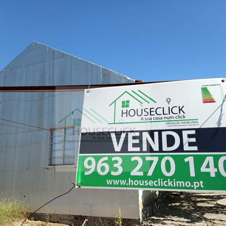 Moradia T3 para Venda em Bendada Foto 13