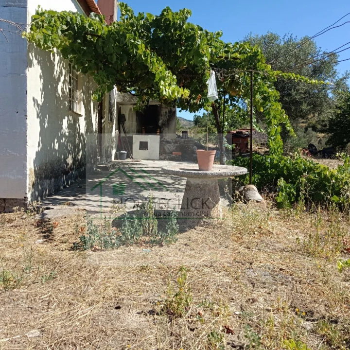 Moradia T3 para Venda em Bendada Foto 14