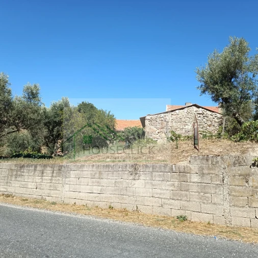 Moradia T3 para Venda em Bendada Foto 3