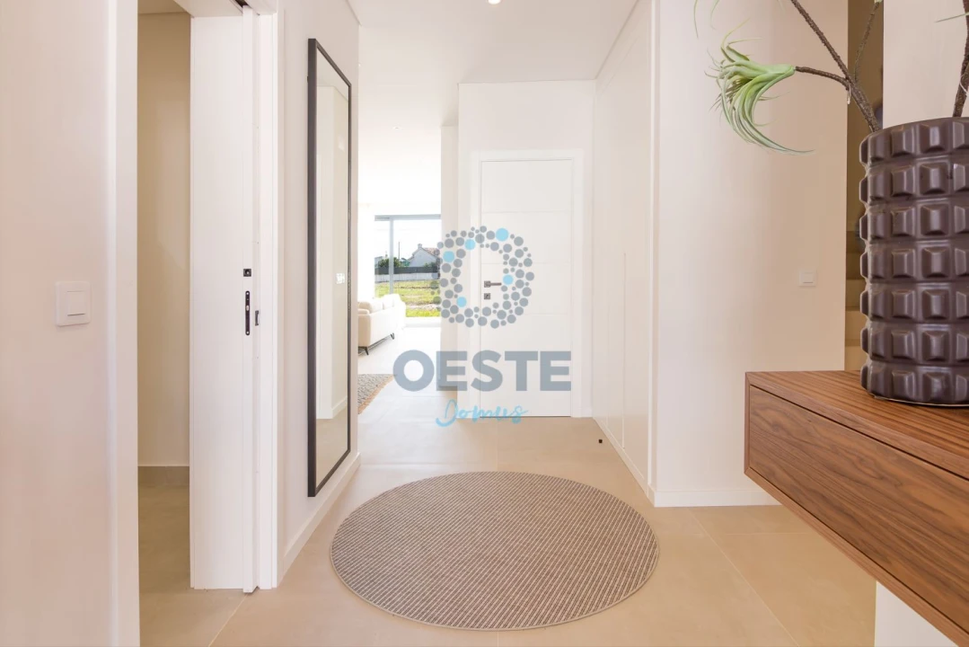 Moradia T4 para Venda em Lourinhã e Atalaia Foto 9