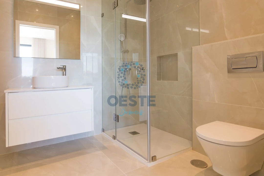 Moradia T4 para Venda em Lourinhã e Atalaia Foto 34