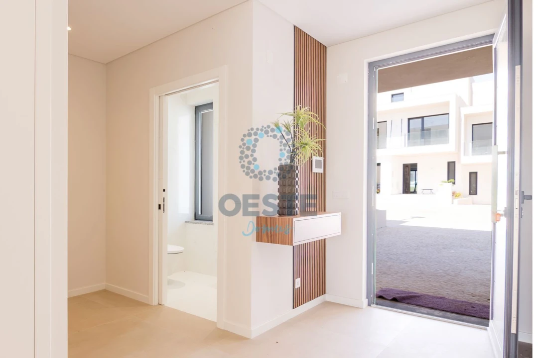 Moradia T4 para Venda em Lourinhã e Atalaia Foto 7