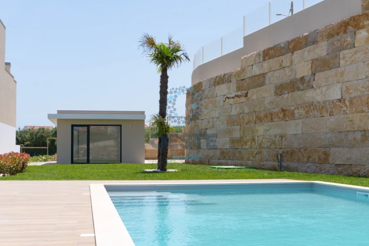 Moradia T4 para Venda em Lourinhã e Atalaia Foto 56