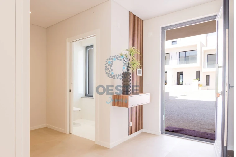 Moradia T4 para Venda em Lourinhã e Atalaia Foto 7