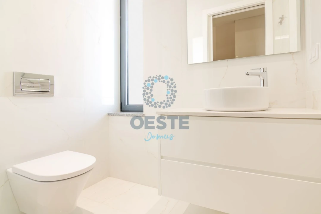 Moradia T4 para Venda em Lourinhã e Atalaia Foto 16