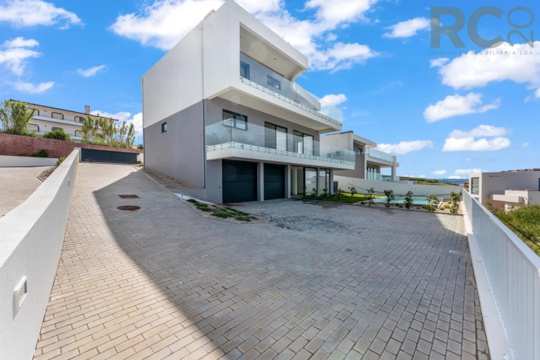 Moradia T4 para Venda em Ericeira Foto 17