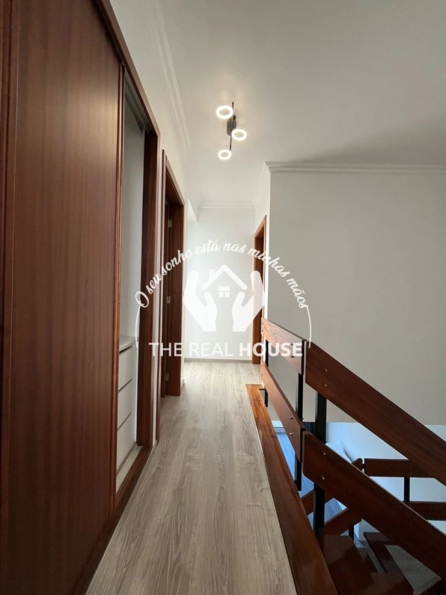 Apartamento T2 para Venda em Agua de Pena Foto 16