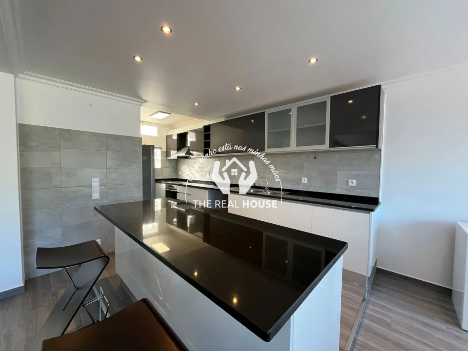 Apartamento T2 para Venda em Agua de Pena Foto 9