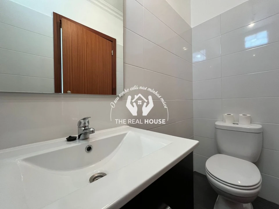 Apartamento T2 para Venda em Agua de Pena Foto 13