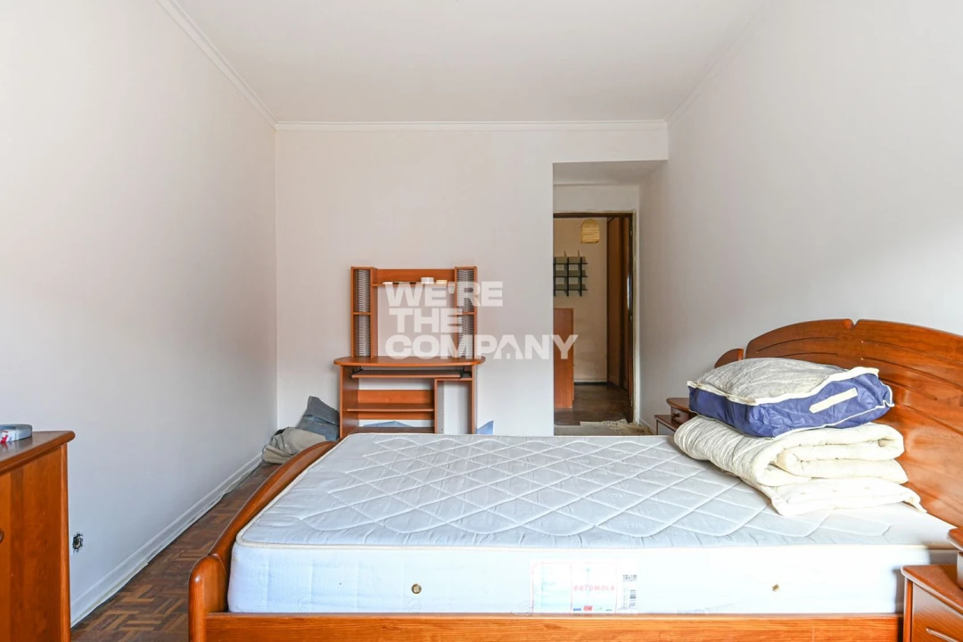 Apartamento T2 para Venda em Massamá e Monte Abraão Foto 12