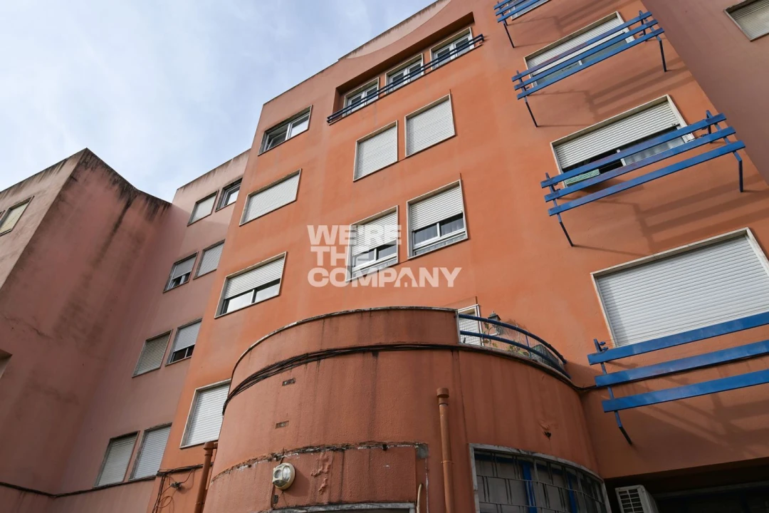 Apartamento T2 para Venda em Massamá e Monte Abraão Foto 24