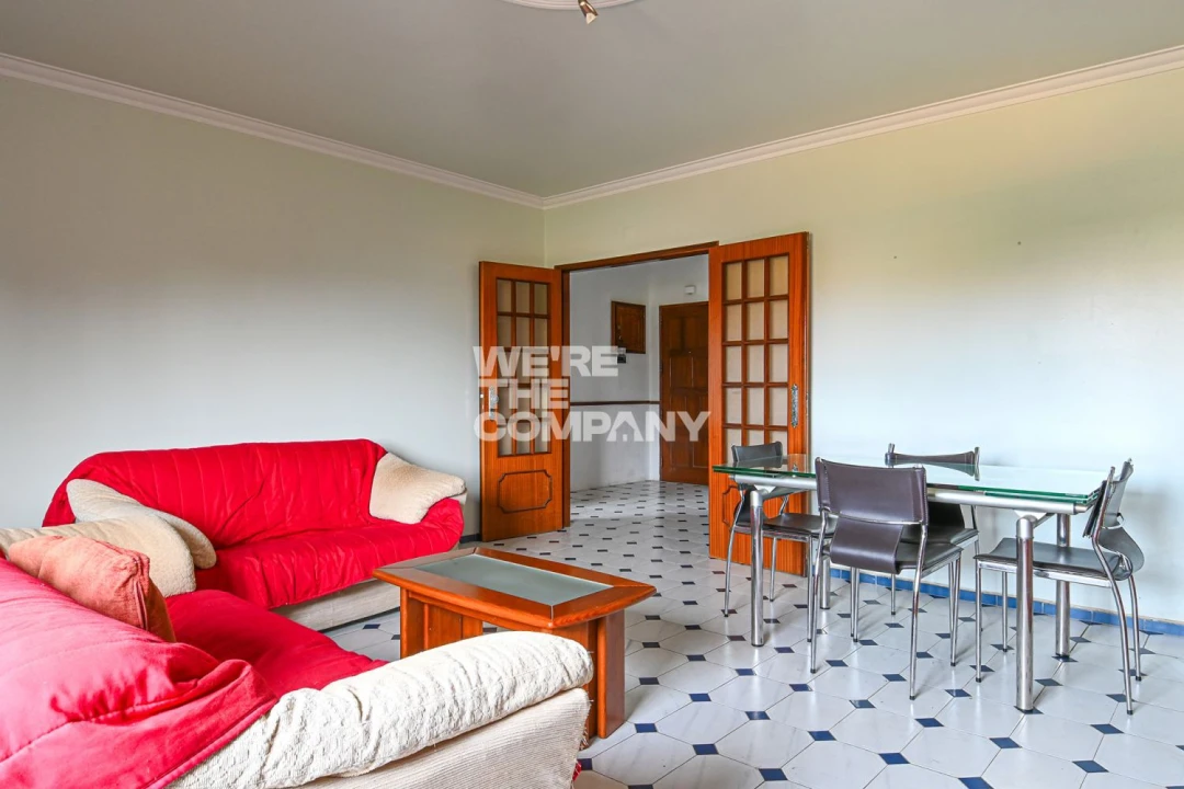 Apartamento T2 para Venda em Massamá e Monte Abraão Foto 3