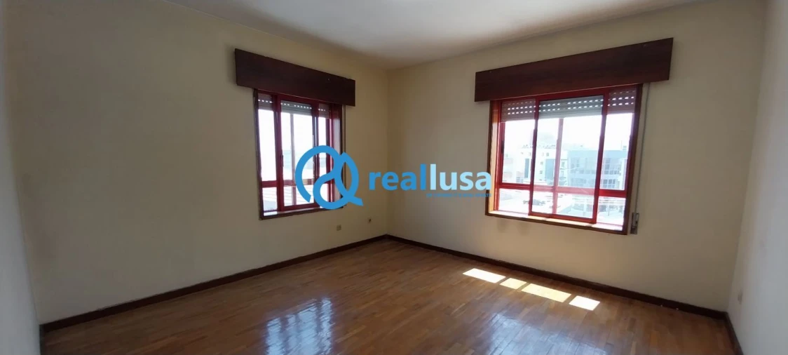 Apartamento T2 para Venda em Custóias, Leça do Balio e Guifões Foto 11