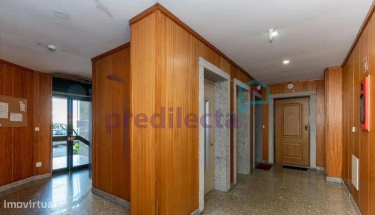 Apartamento T1 para Arrendamento em Paranhos Foto 3