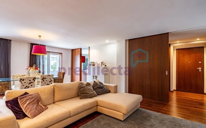 Apartamento T3 para Arrendamento em Paranhos Foto 2